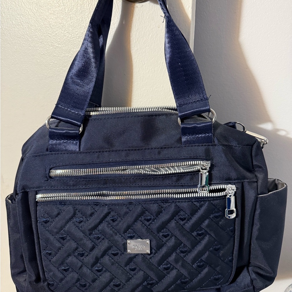 Elegant Navy Quilted crossbody Bag